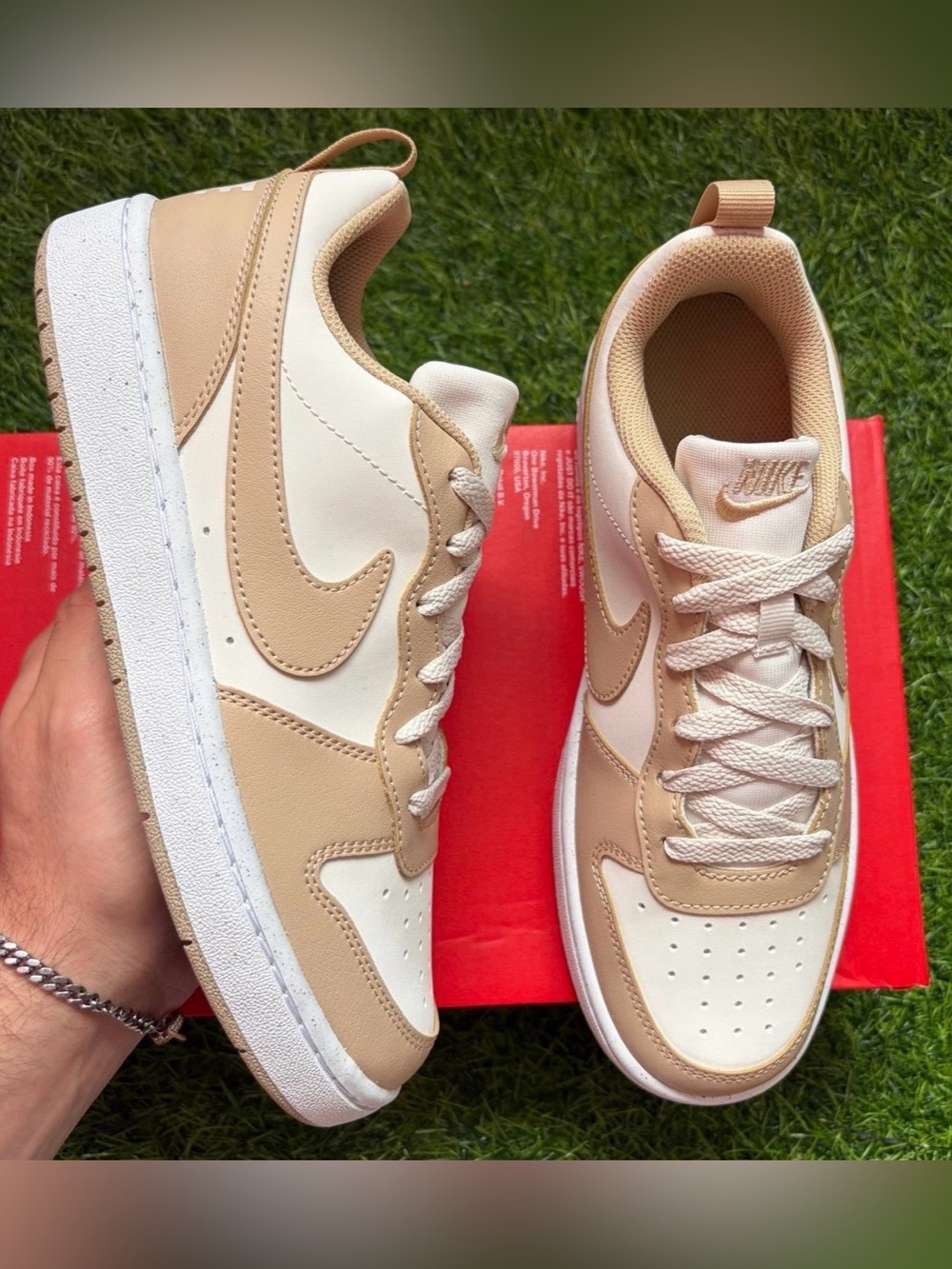 Nike Court Borough lows - tan and cream